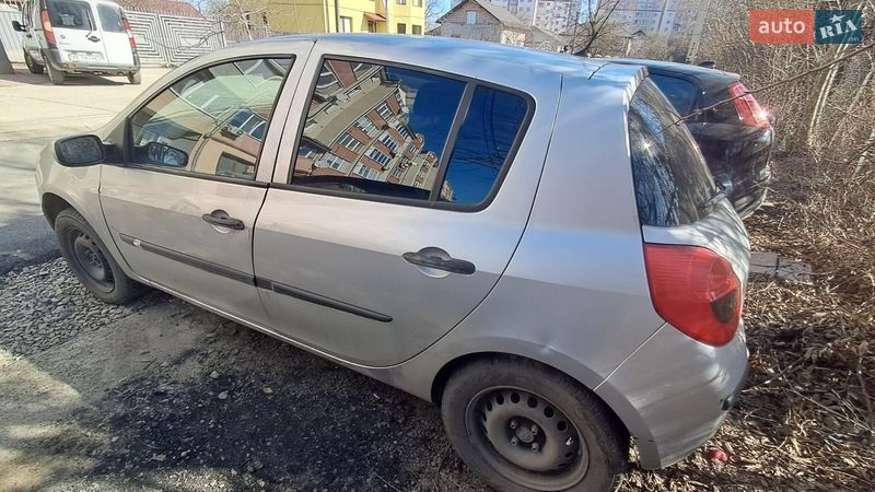 Хетчбек Renault Clio 2008 в Івано-Франківську