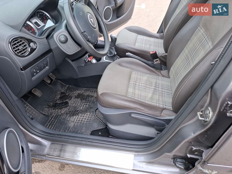 Универсал Renault Clio 2012 в Одессе фото 13 Универсал Renault Clio 2012 в Одессе