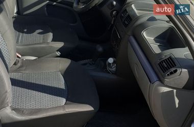 Седан Renault Clio 2006 в Кривом Роге фото 10 Седан Renault Clio 2006 в Кривом Роге
