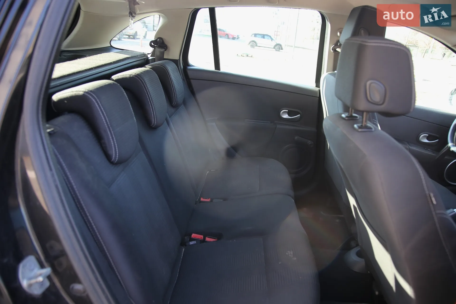 2010 Renault Clio - мініатюра 10