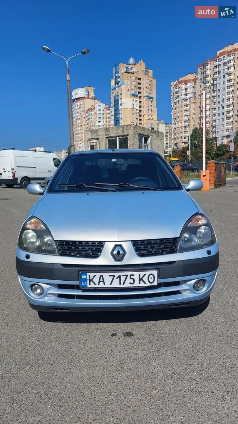 Renault Clio 2003