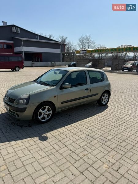 Хетчбек Renault Clio 2001 в Сторожинці