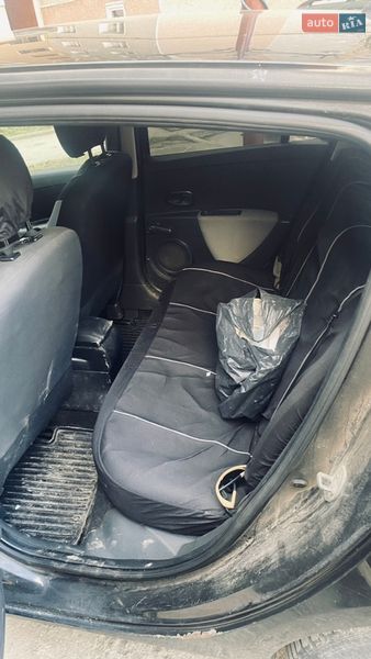 Хэтчбек Renault Clio 2011 в Ивано-Франковске