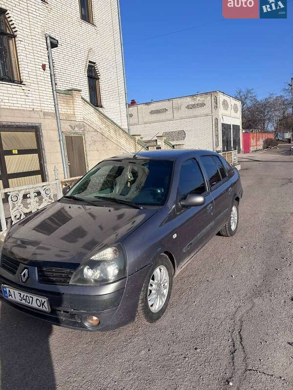 Седан Renault Clio 2005 в Сквире