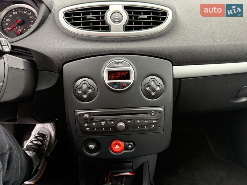 Хетчбек Renault Clio 2009 в Броварах