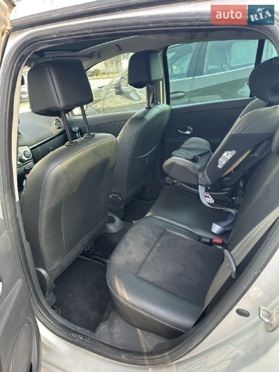 2012 Renault Clio - мініатюра 9