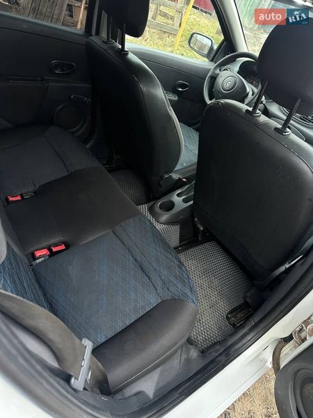 Хетчбек Renault Clio 2007 в Кропивницькому