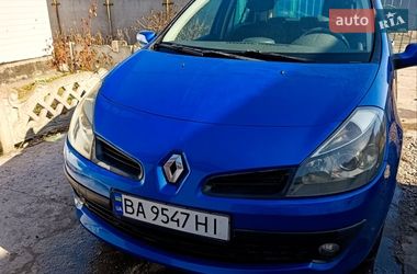 Хетчбек Renault Clio 2006 в Помічній