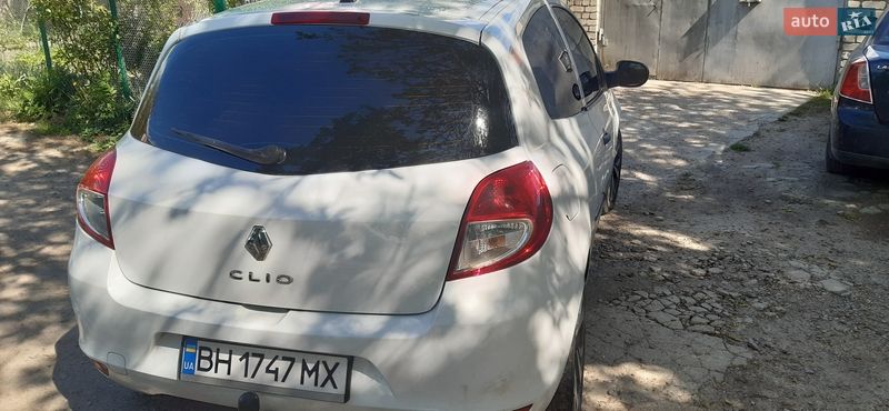 Хэтчбек Renault Clio 2010 в Одессе фото 2 Хэтчбек Renault Clio 2010 в Одессе
