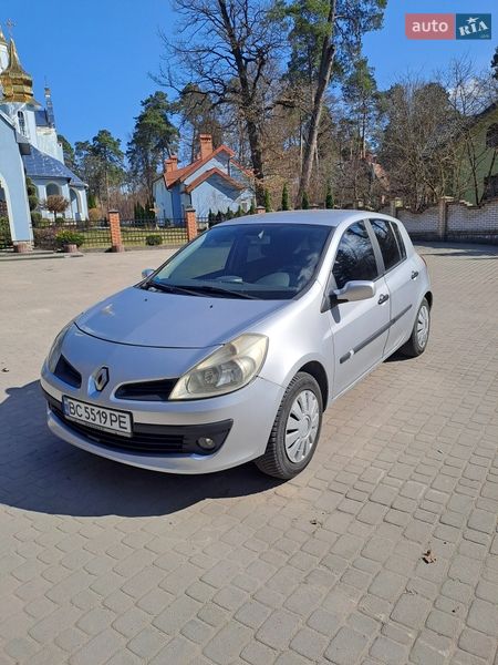 Renault Clio 2006 Renault Clio 2006