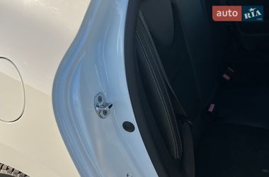 Хэтчбек Renault Clio 2016 в Коростене