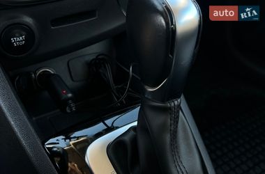 Хэтчбек Renault Clio 2016 в Коростене