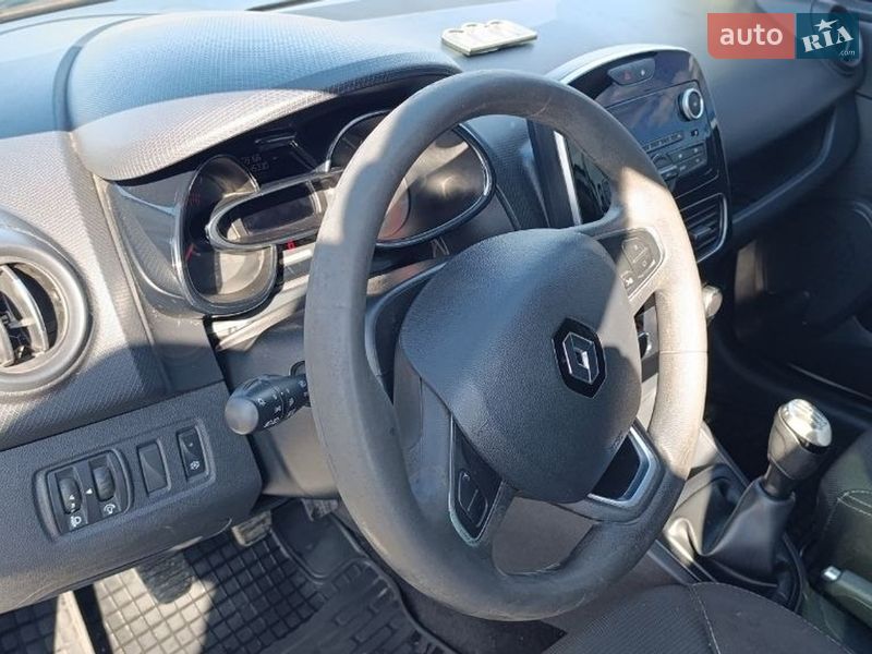 Хэтчбек Renault Clio 2017 в Киеве фото 17 Хэтчбек Renault Clio 2017 в Киеве