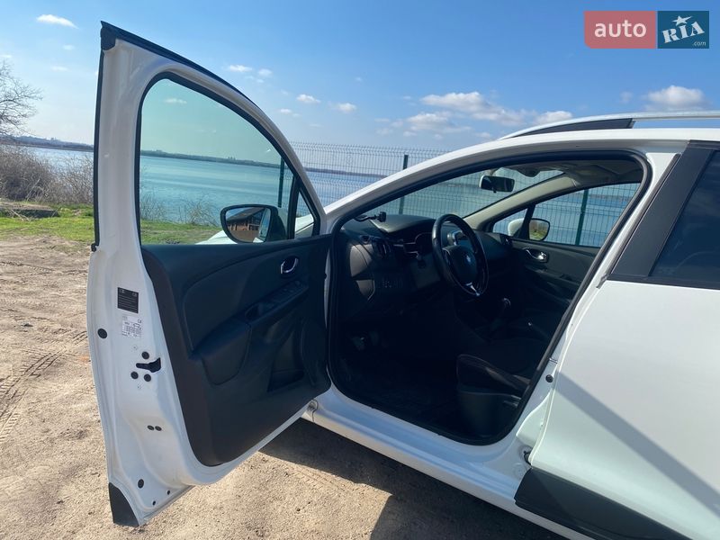 Хэтчбек Renault Clio 2014 в Днепре