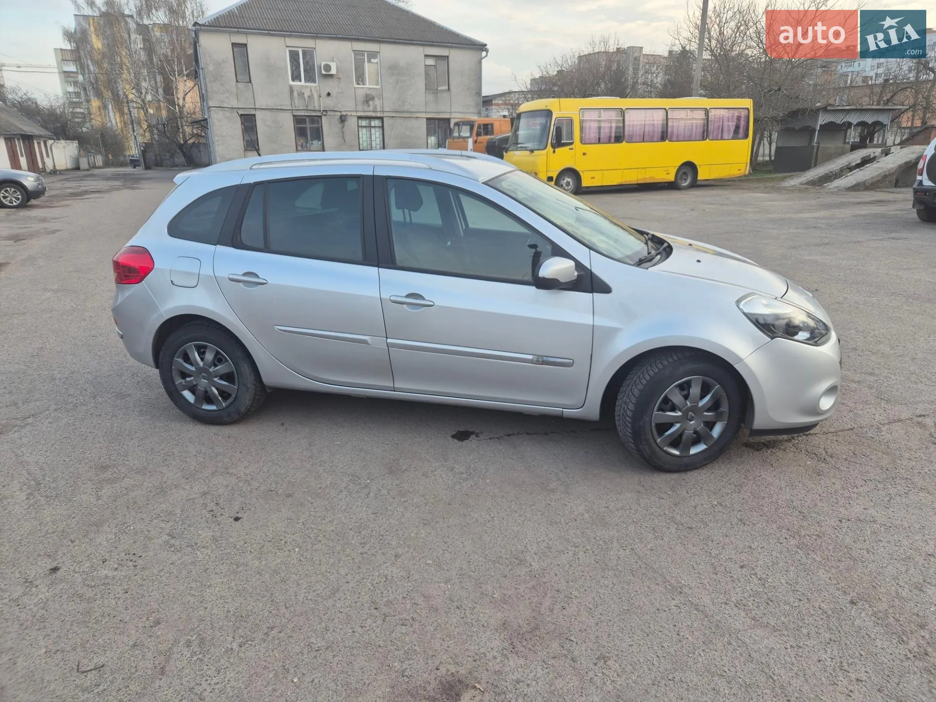 2010 Renault Clio - мініатюра 3