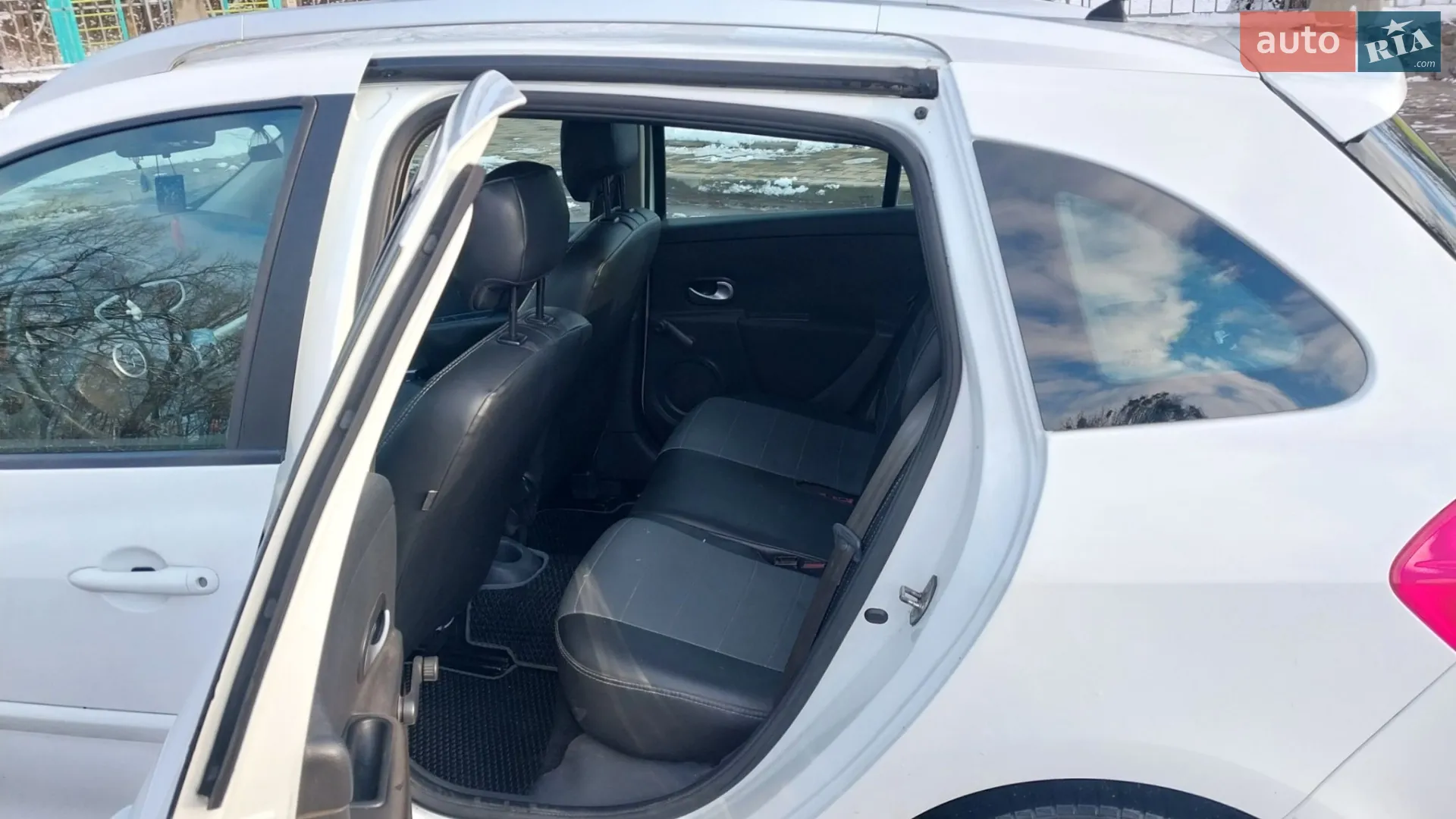 2012 Renault Clio - мініатюра 10
