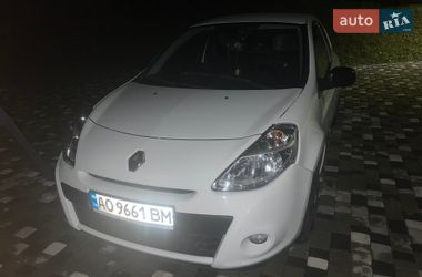 Хетчбек Renault Clio 2012 в Сваляві