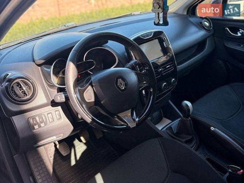 Хетчбек Renault Clio 2013 в Жовкві фото 7 Хетчбек Renault Clio 2013 в Жовкві