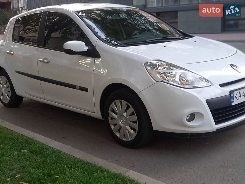 Хэтчбек Renault Clio 2010 в Кременчуге