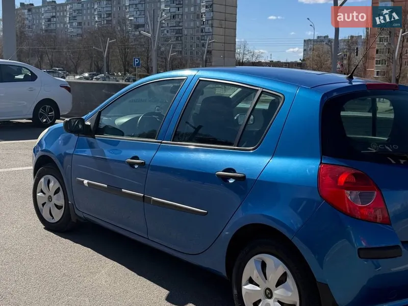 Renault Clio 2006 VIN VF1BRCF0H36322202 фото оголошення 7 з 41