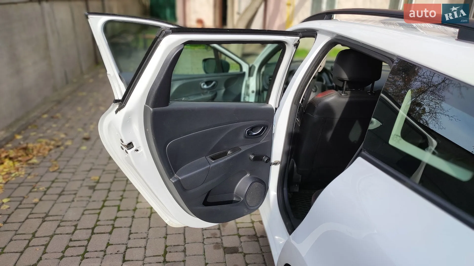 2015 Renault Clio - мініатюра 39