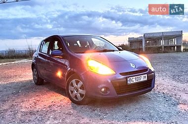Хэтчбек Renault Clio 2010 в Самборе