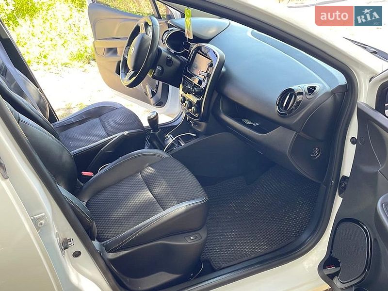 Універсал Renault Clio 2016 в Вінниці