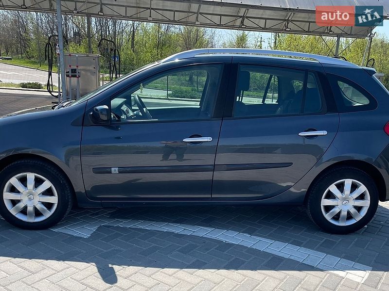 Универсал Renault Clio 2008 в Полтаве