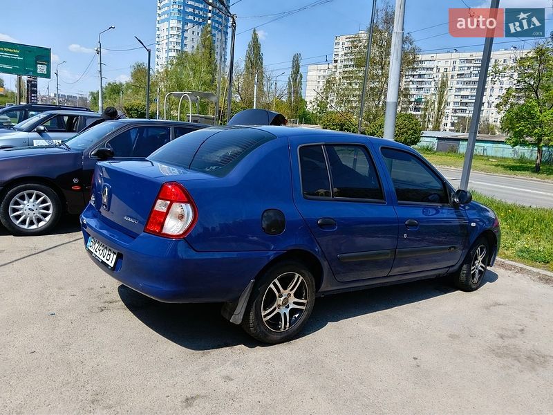 Седан Renault Clio 2006 в Харькове