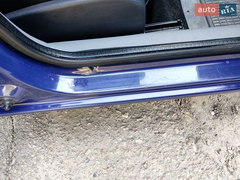 Седан Renault Clio 2006 в Харькове