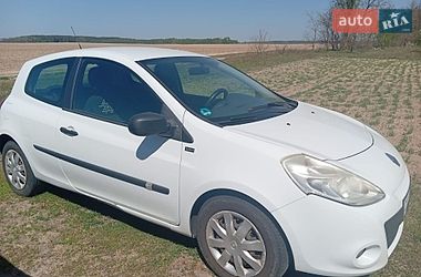 Хетчбек Renault Clio 2012 в Чернігові