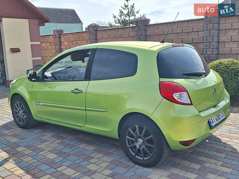 Хетчбек Renault Clio 2009 в Білій Церкві