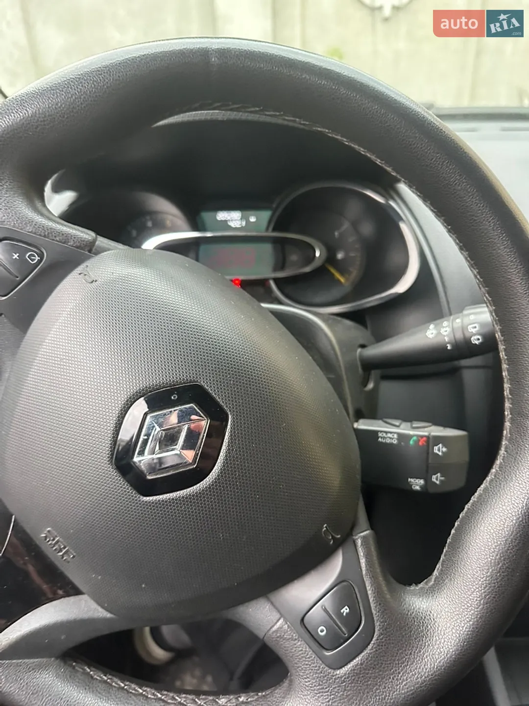 2014 Renault Clio - мініатюра 8