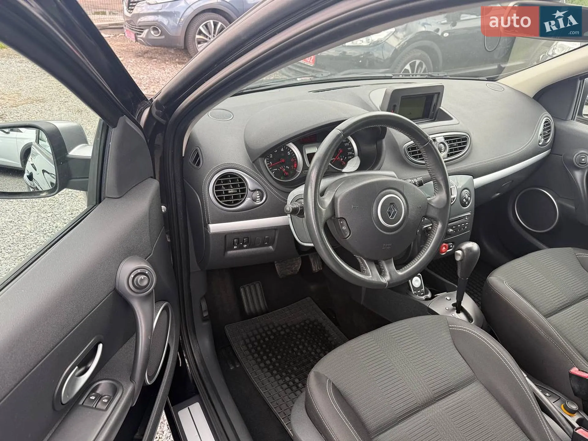 2011 Renault Clio - мініатюра 18