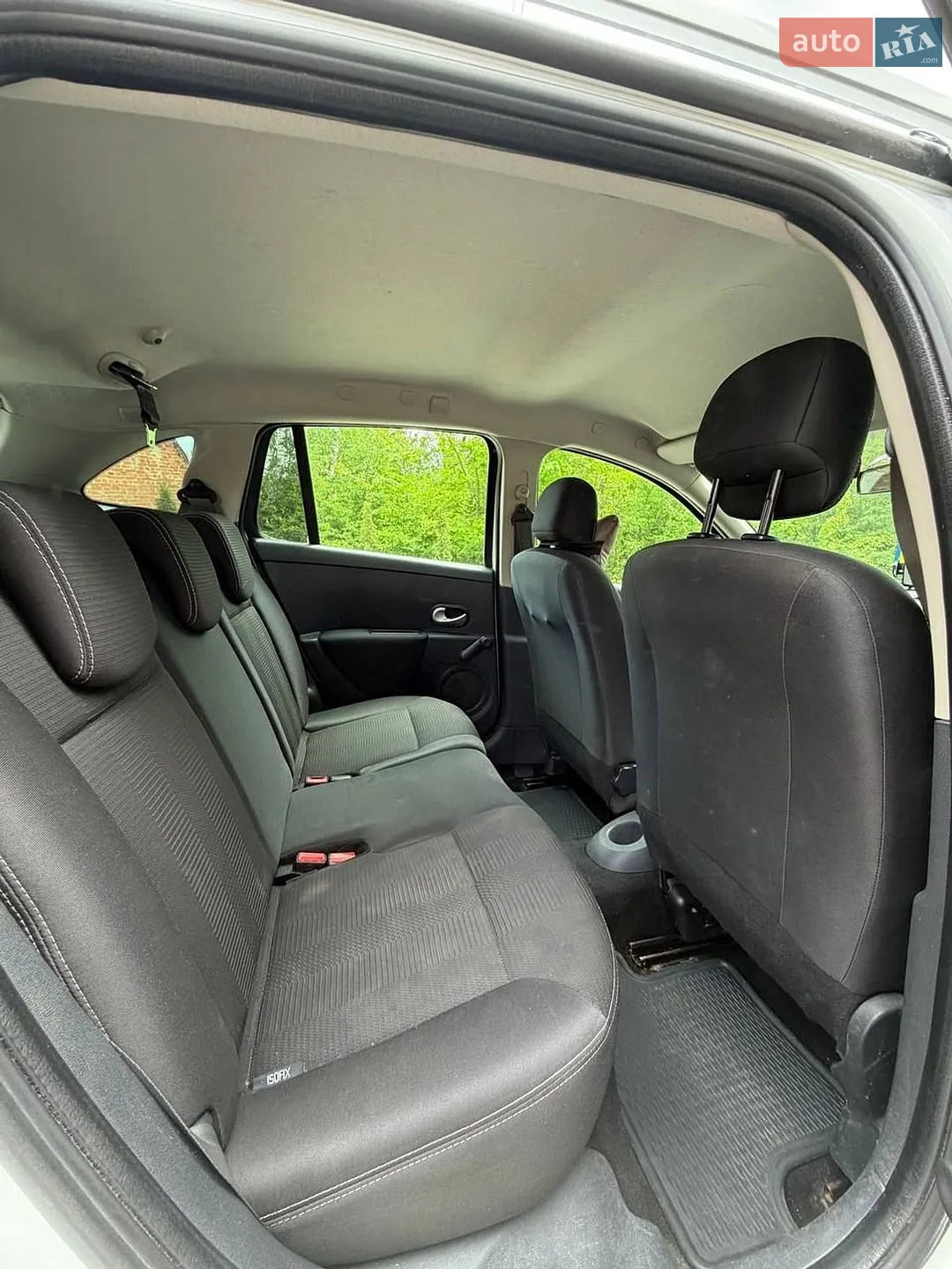2011 Renault Clio - мініатюра 29