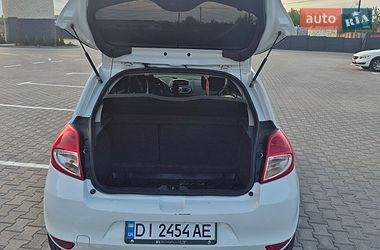 Хэтчбек Renault Clio 2010 в Дубно