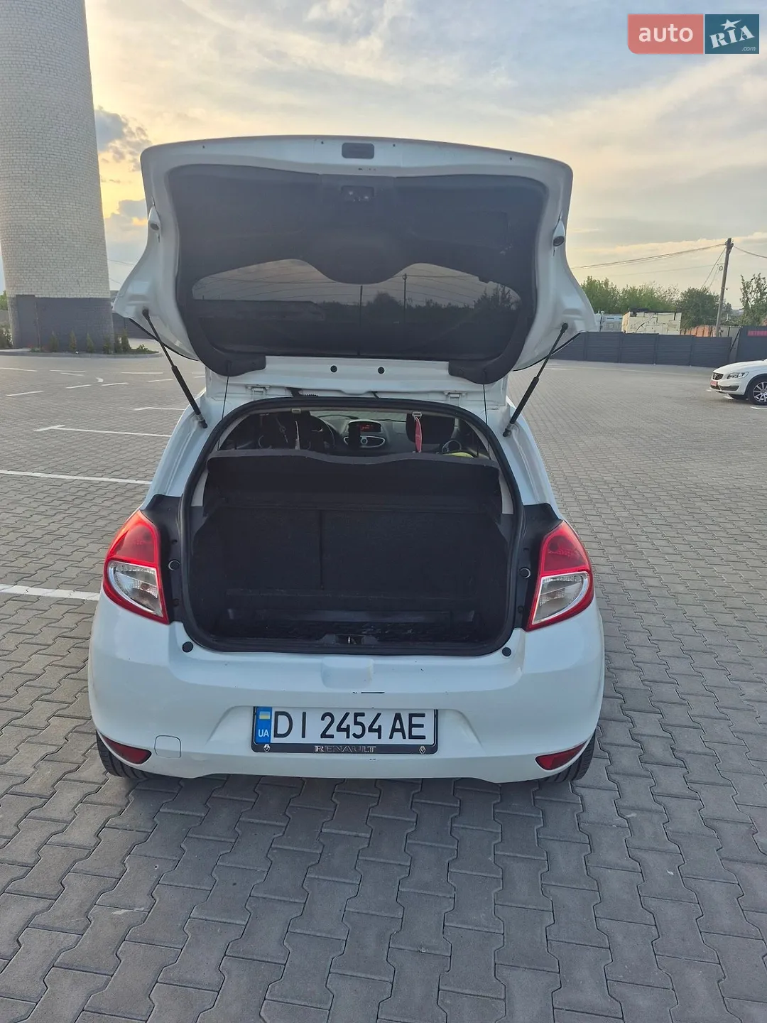 2010 Renault Clio - мініатюра 15