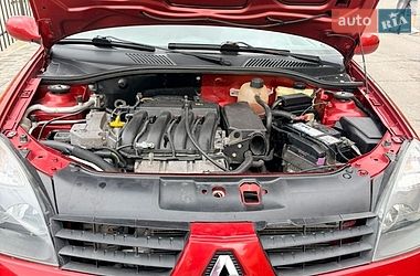 Седан Renault Clio 2007 в Днепре