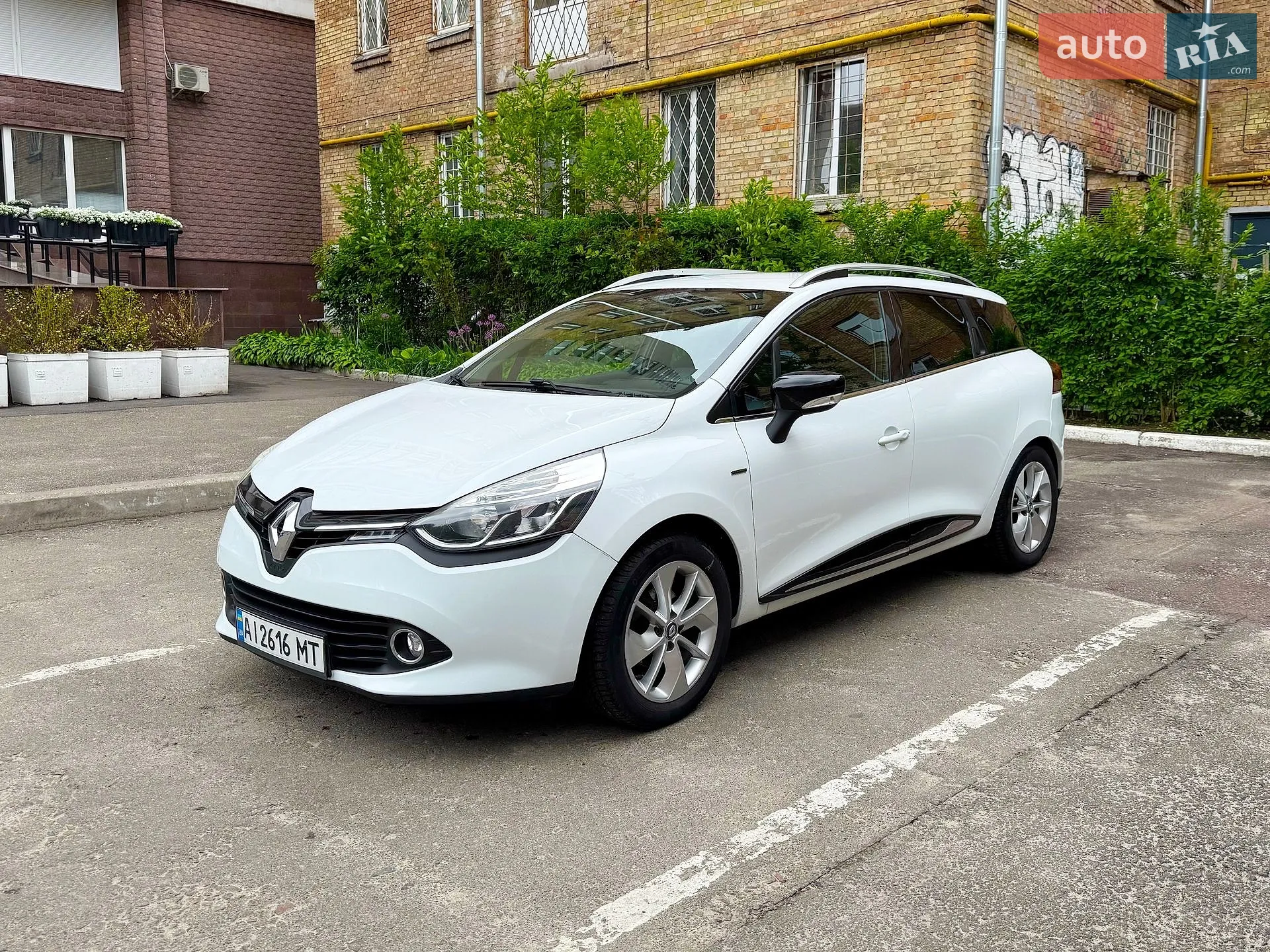 2016 Renault Clio - фото 1