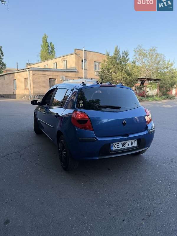 Хетчбек Renault Clio 2007 в Кривому Розі фото 7 Хетчбек Renault Clio 2007 в Кривому Розі