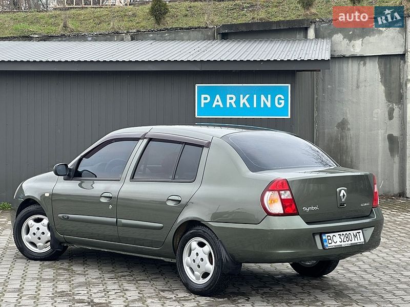 Седан Renault Clio 2007 в Дрогобичі