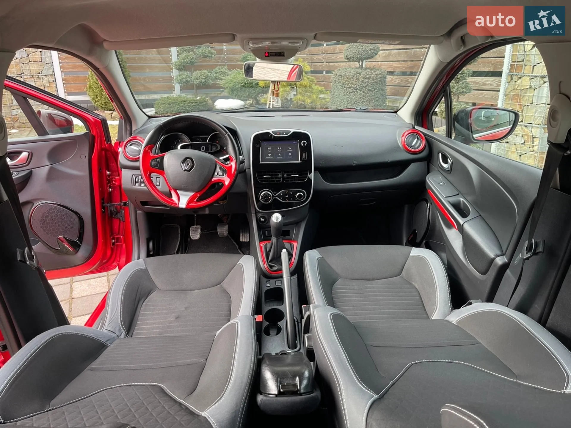 2017 Renault Clio - мініатюра 102
