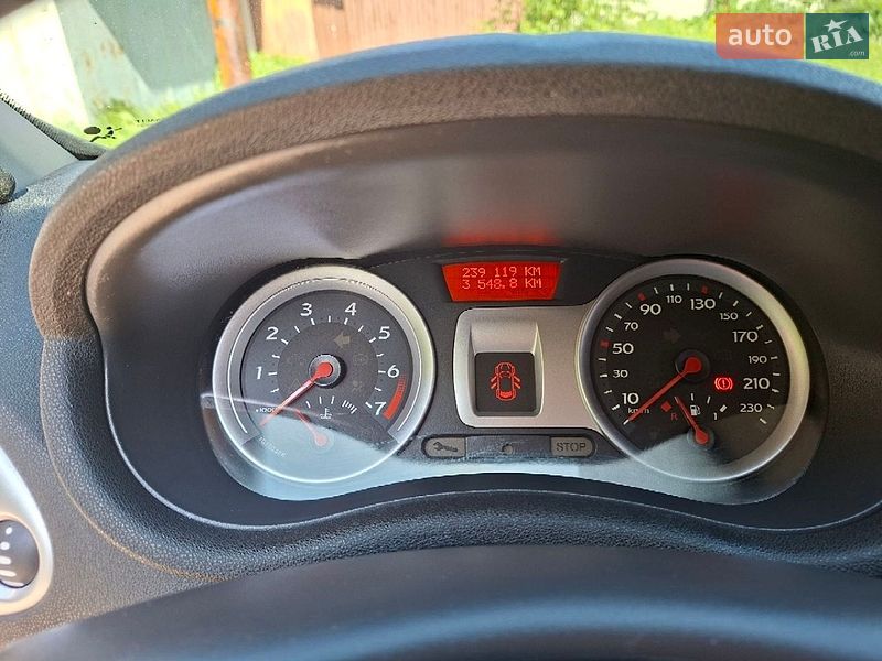 Универсал Renault Clio 2008 в Гайсине