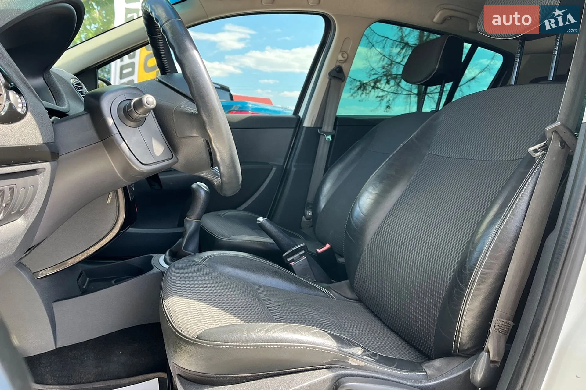 2011 Renault Clio - мініатюра 9