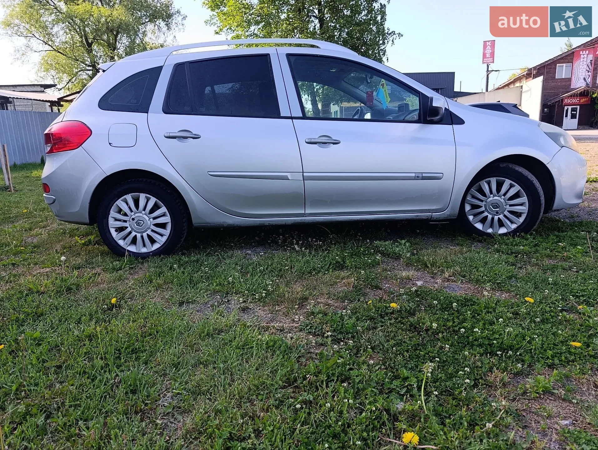 2010 Renault Clio - мініатюра 12
