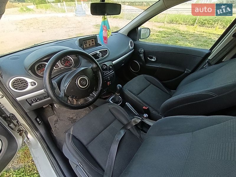 Універсал Renault Clio 2010 в Жидачові