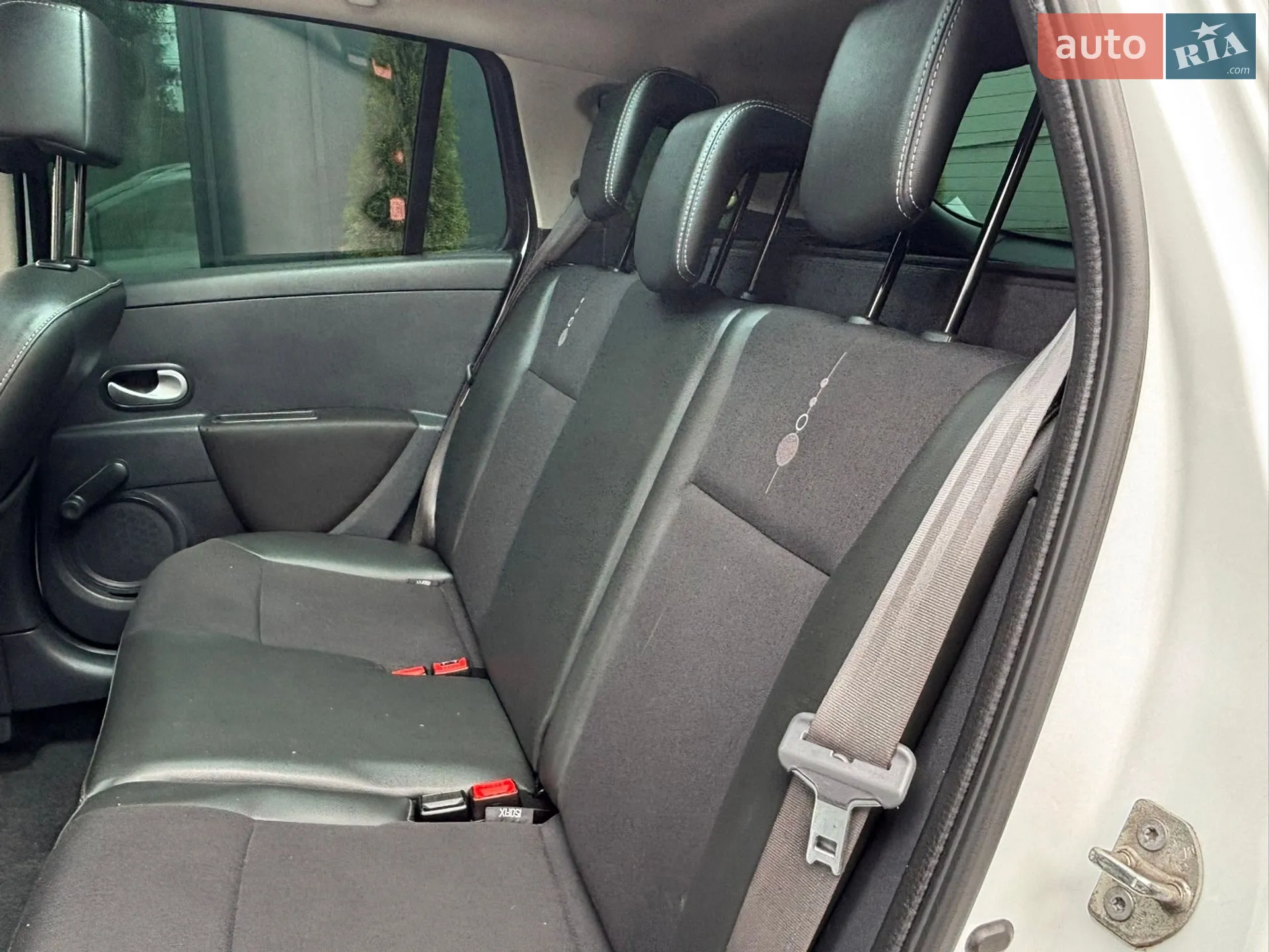2011 Renault Clio - мініатюра 50