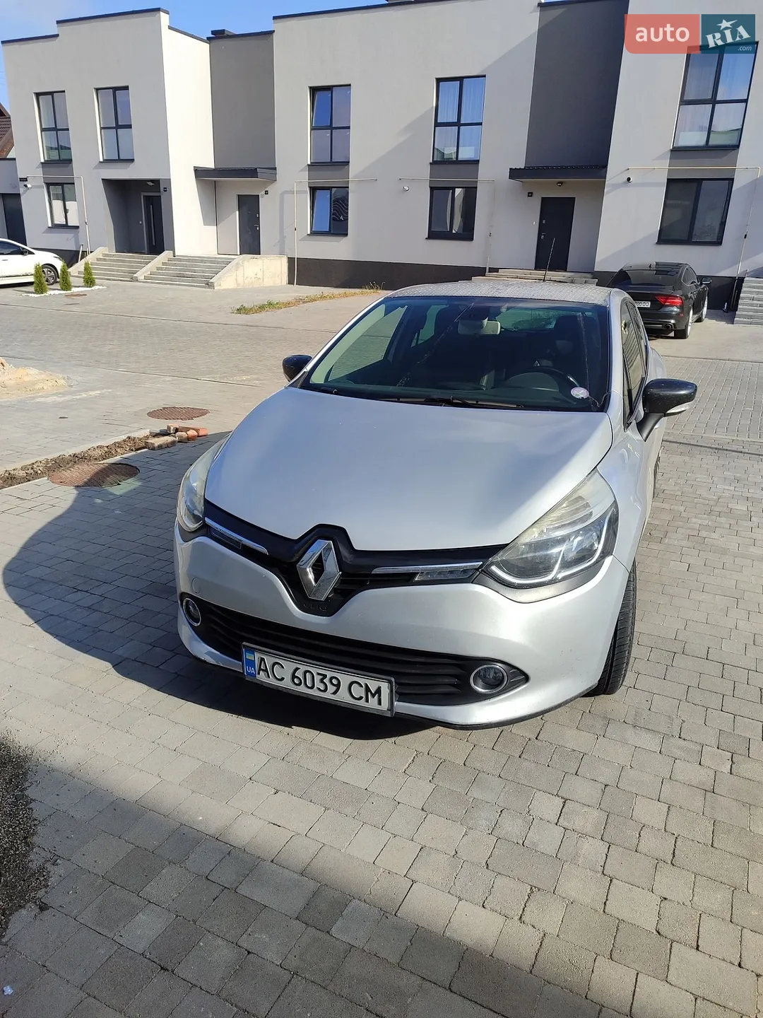 2015 Renault Clio - мініатюра 11