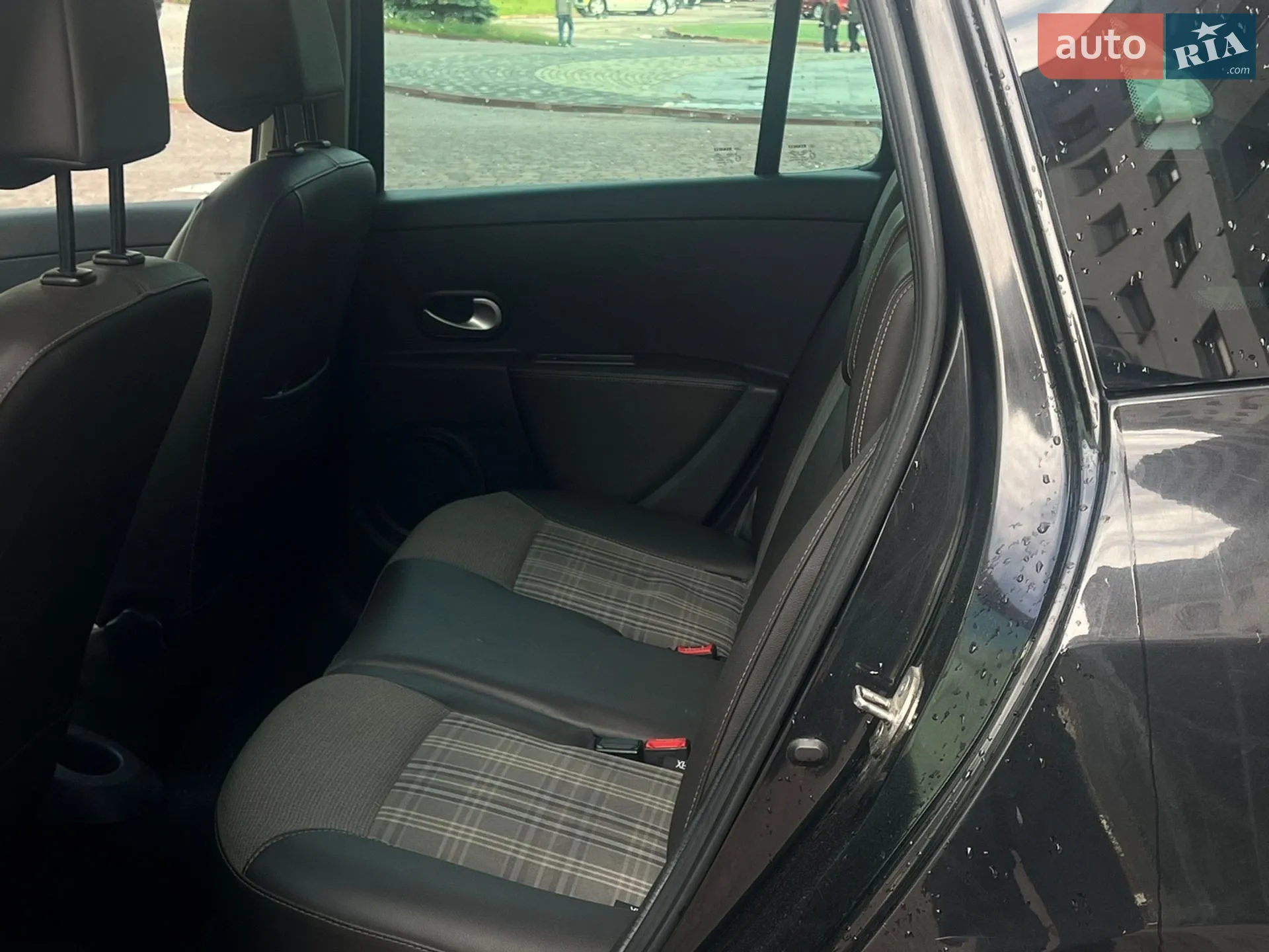 2011 Renault Clio - мініатюра 9