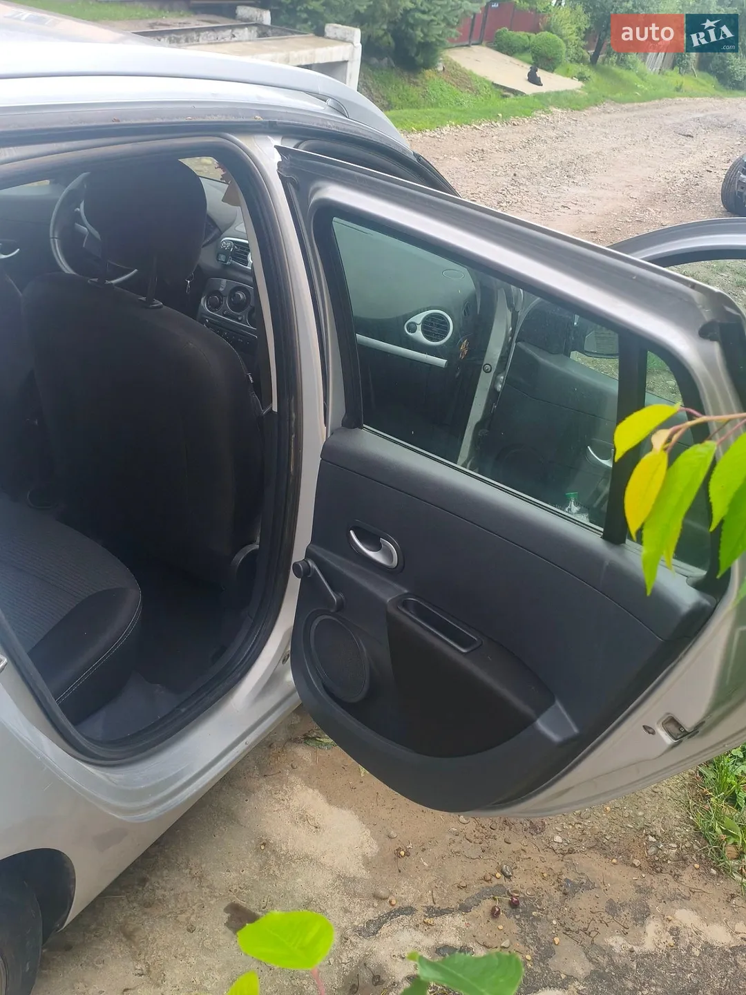 2012 Renault Clio - мініатюра 8